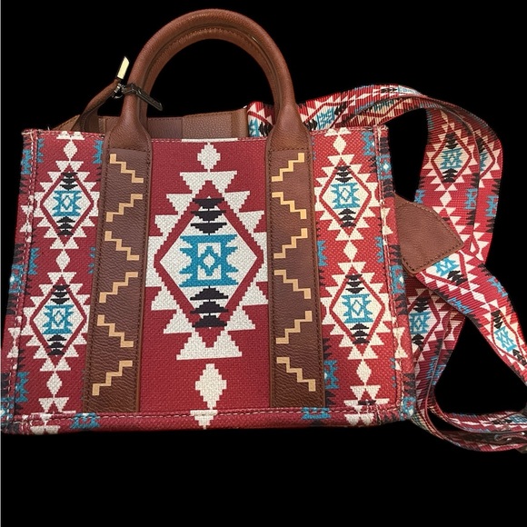 NWOT Wrangler southwestern Guitar Strap Bag - Picture 2 of 10